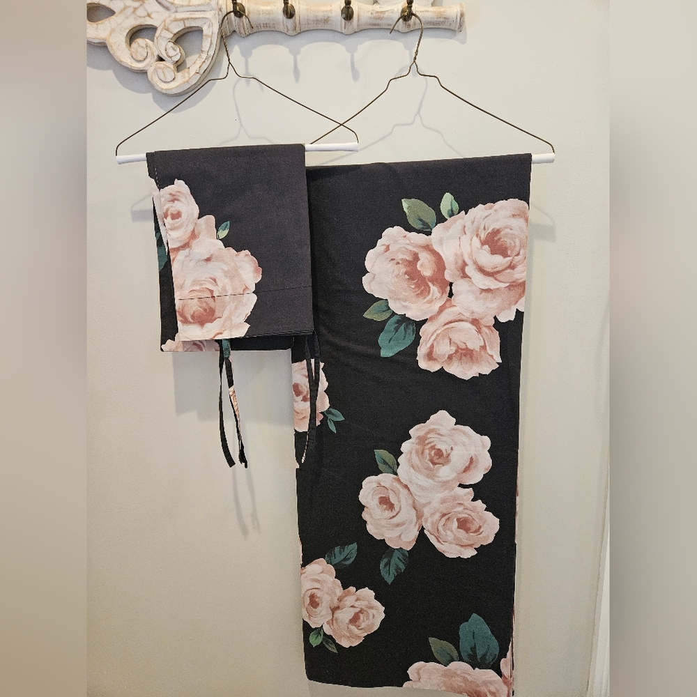 Emily & Meritt Bed of Roses twin duvet, standard sham and 2 pillows